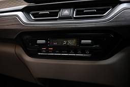 Maruti Suzuki Dzire Ac Vents Front