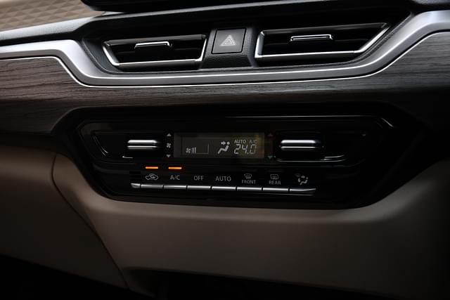 Ac Vents Front Image - 7773