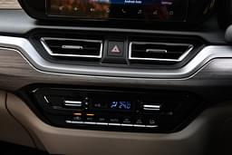 Maruti Suzuki Dzire Dashboard