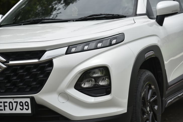 Maruti Suzuki Fronx Front Right Three Quarter