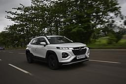 Maruti Suzuki Fronx Front Right Three Quarter