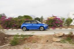 Maruti Suzuki Swift Front Right Three Quarter