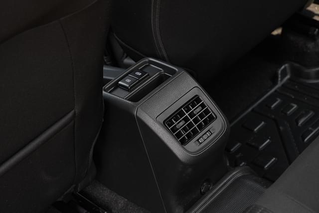 2nd Row Ac Vent Image - 15420