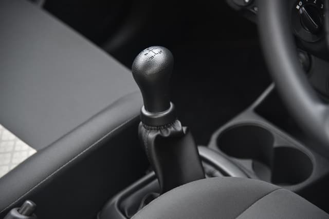 Cup Holders Image - 9363