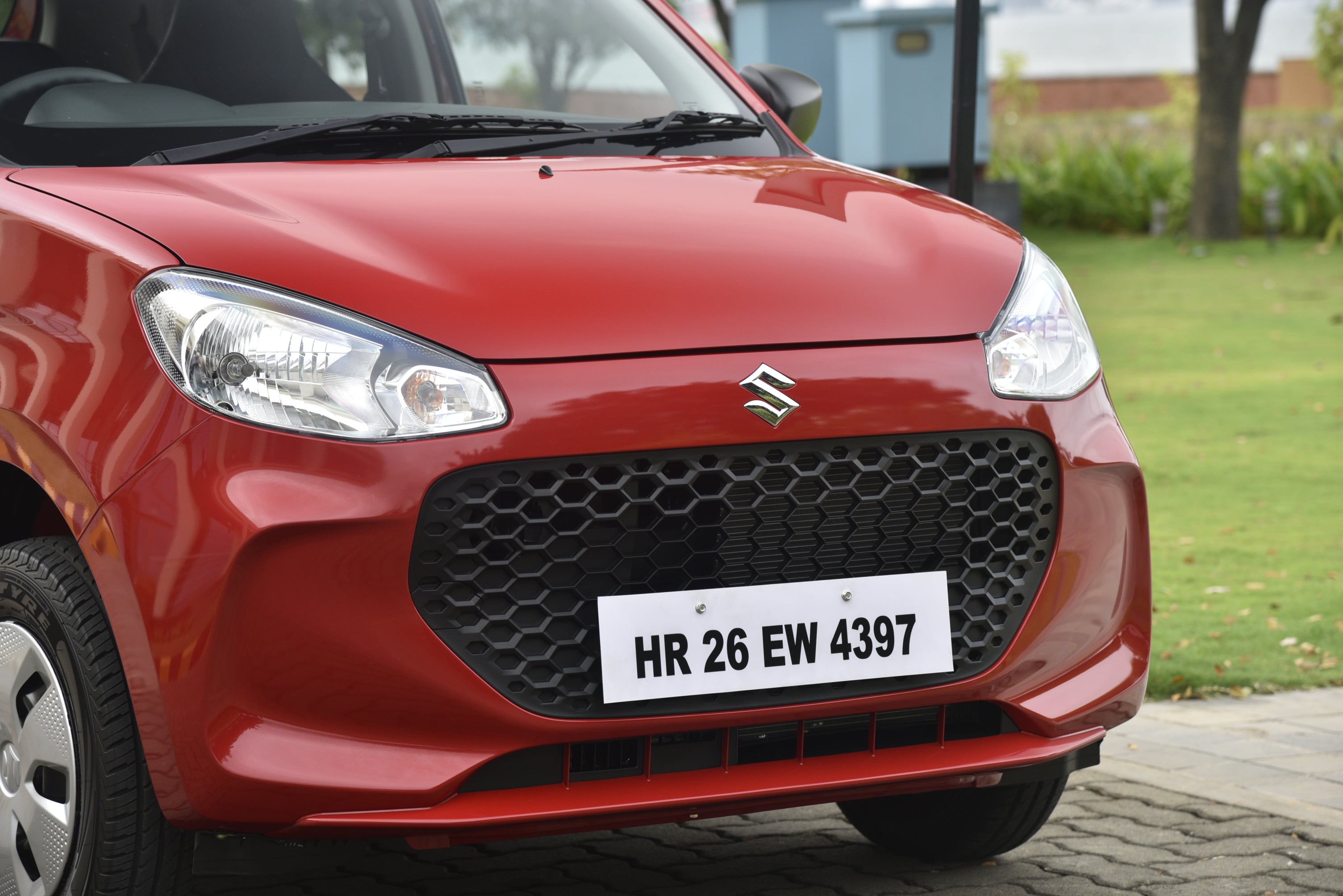 Maruti Suzuki Alto K10 Front View Image – Alto K10 Photos in India ...