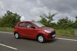 Maruti Suzuki Alto K10 Front Right Three Quarter