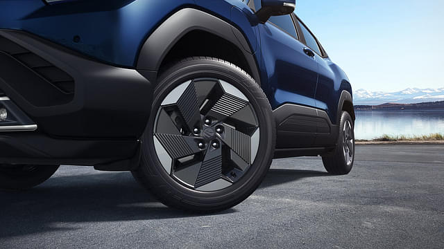 Alloy Wheels Image - 18242