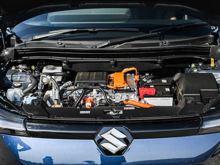 Maruti Suzuki E Vitara Open Bonnet Engine Shot Maruti Suzuki E Vitara Open Bonnet Engine Shot