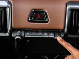 Maruti Suzuki E Vitara Control Buttons