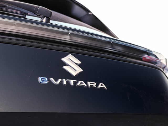 Rear Badge Image - 31162