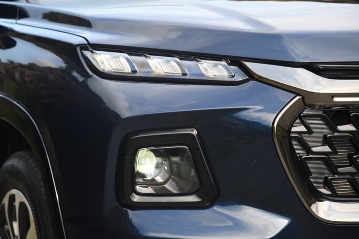 Maruti Suzuki Grand Vitara Headlight