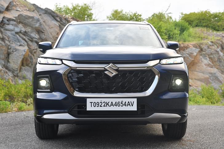 Maruti Suzuki Grand Vitara Front View