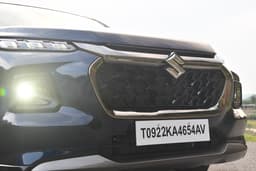 Maruti Suzuki Grand Vitara Front View