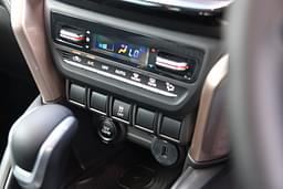 Maruti Suzuki Grand Vitara 12v Power Outlets