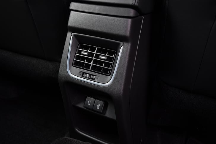 Maruti Suzuki Grand Vitara Ac Vents Rear