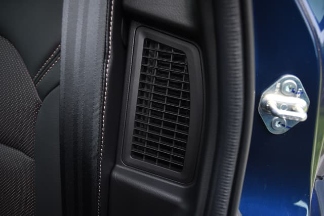 Front Door Handle Image - 15124