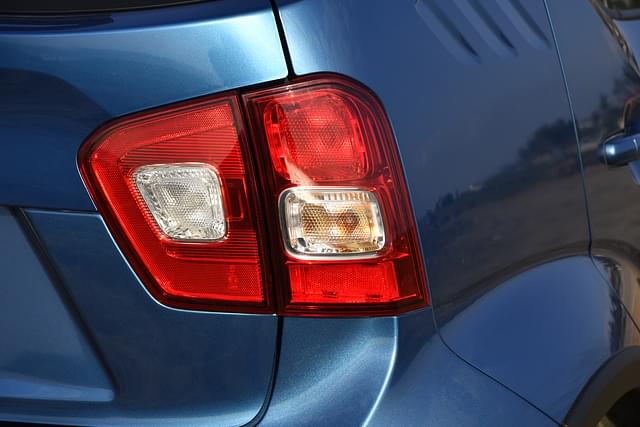Rear View Image - 11627