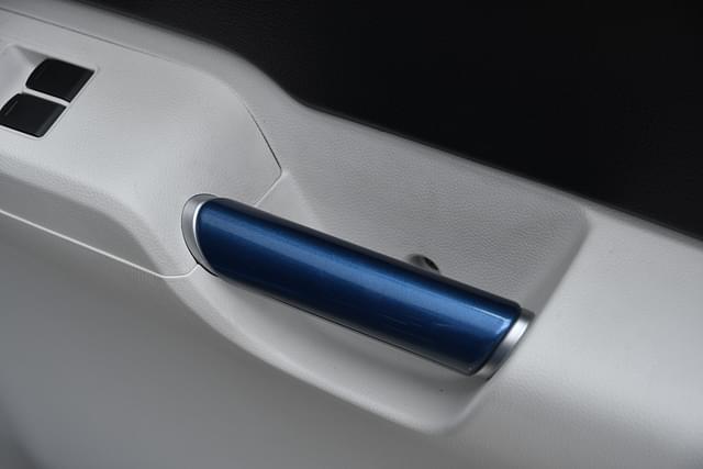 Door Controls Image - 11870