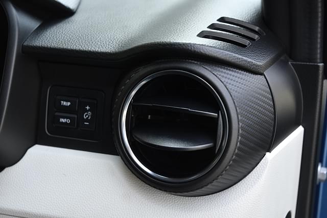 Ac Vents Front Image - 11953