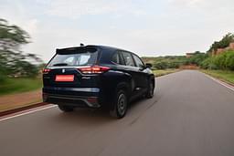 Maruti Suzuki Invicto Rear View
