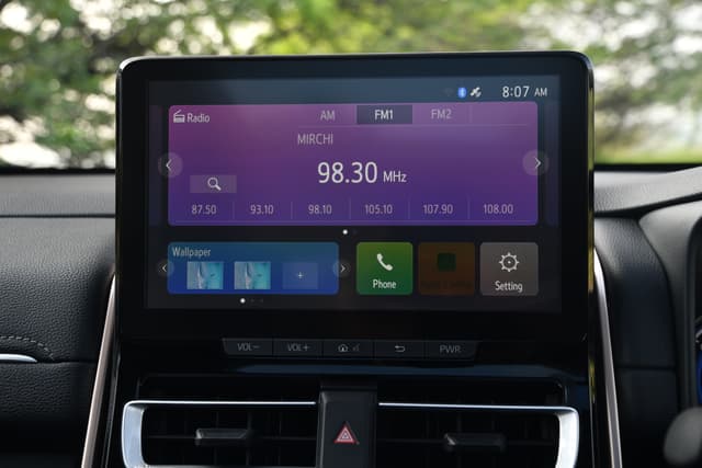 Infotainment System Image - 4224