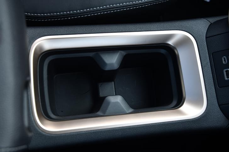 Center Console Cooled Storage