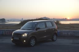 Maruti Suzuki Wagon R Front Left Three Quarter