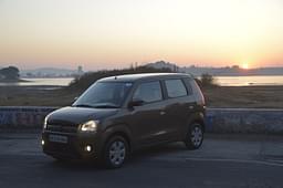 Maruti Suzuki Wagon R Front Left Three Quarter
