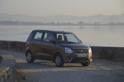 Maruti Suzuki Wagon R Front Right Three Quarter