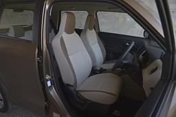 Maruti Suzuki Wagon R Front Row Seats