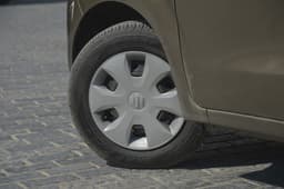 Maruti Suzuki Wagon R Alloy Wheels False