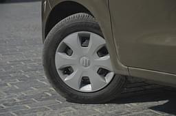 Maruti Suzuki Wagon R Alloy Wheels False