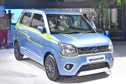 Maruti Suzuki Wagonr Flex Fuel Front Right Three Quarter