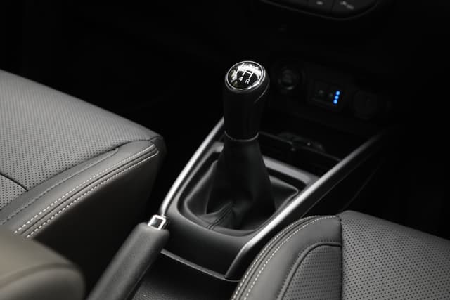 Charging Ports Image - 9072
