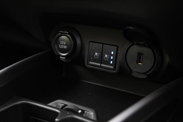 12v Power Outlets Image - 9096