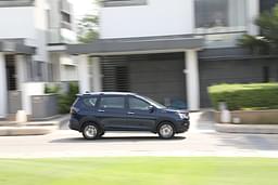 Maruti Suzuki Xl6 Front Right Three Quarter