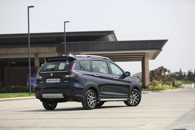 Rear View Image - 9165