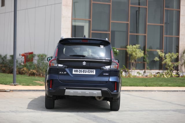 Rear View Image - 9166