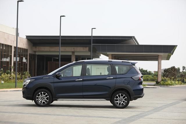 Alloy Wheels Image - 9167