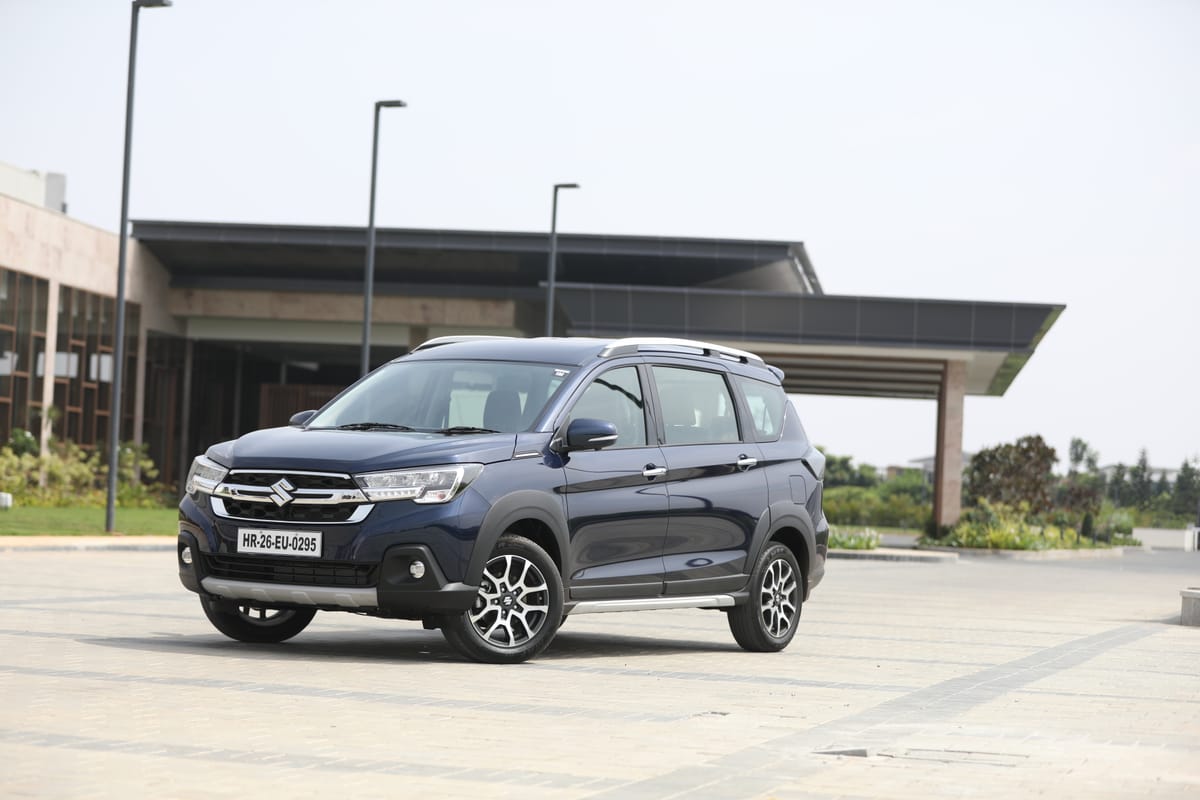 Maruti Suzuki XL6 Variants: Explore Base, Mid & Top Models with