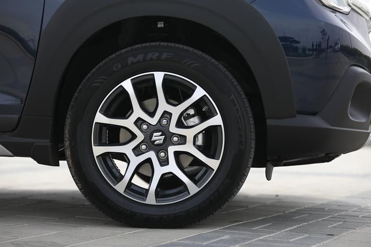Alloy Wheels True