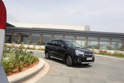 Maruti Suzuki Xl6 Front Right Three Quarter