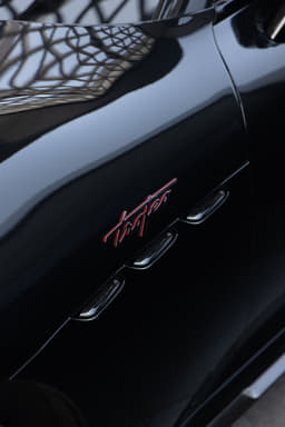 Maserati GranTurismo Color Black