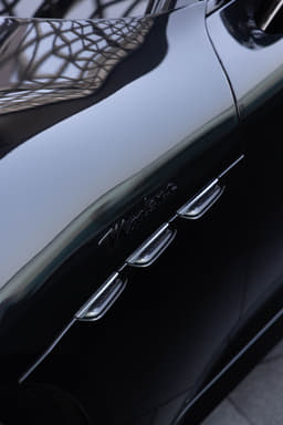 Maserati GranTurismo Color Black