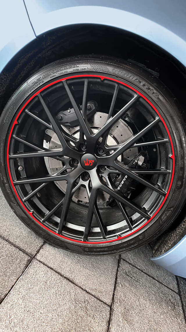 Alloy Wheels Image - 8645
