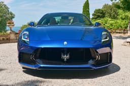 Maserati GranTurismo Front View Maserati GranTurismo Front View