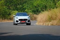 Maserati Grecale Front Right Three Quarter