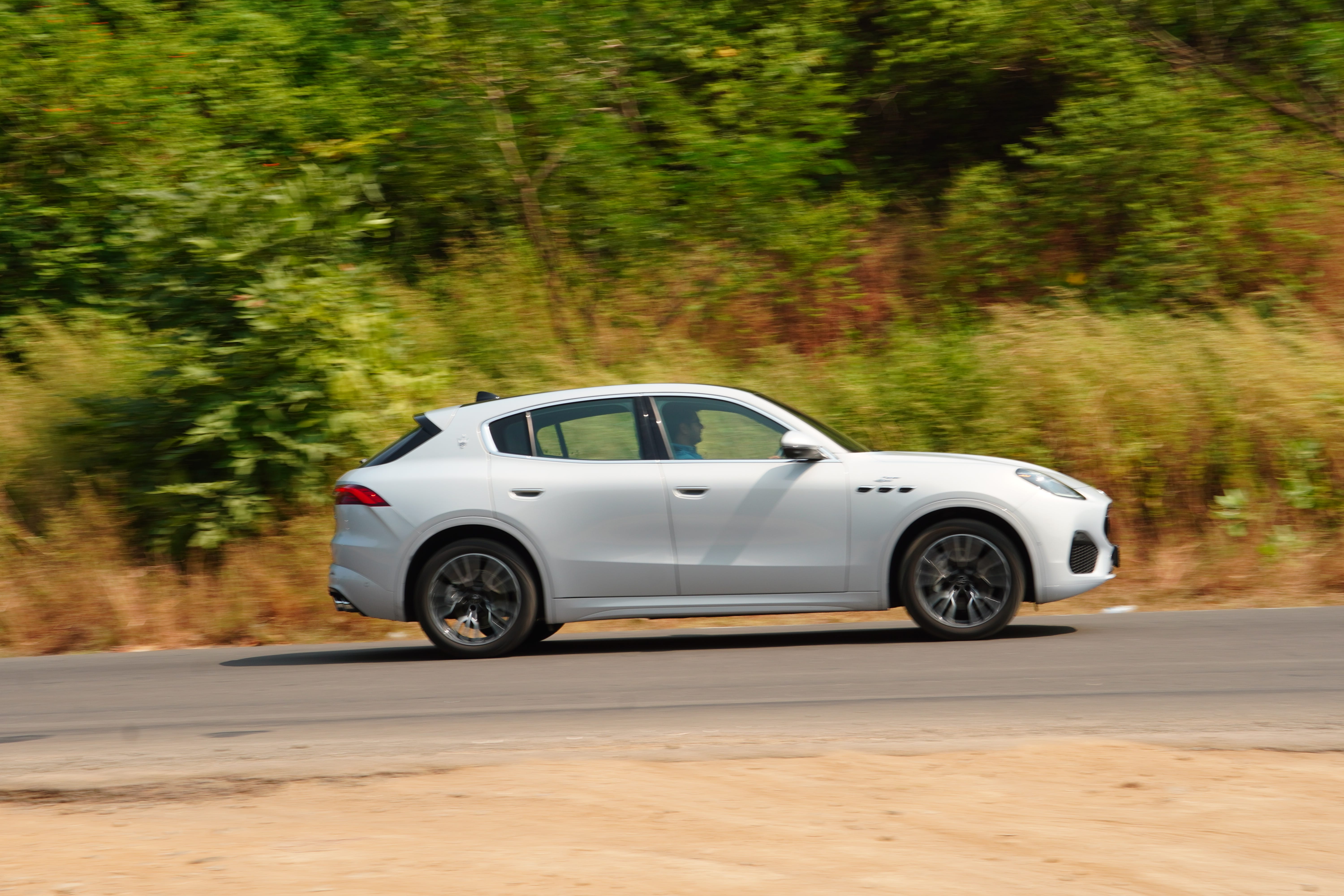 Maserati Grecale Alloy Wheels Image – Grecale Photos in India | Autocar ...