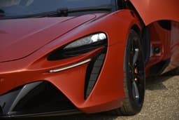 Mclaren Artura Front Right Three Quarter