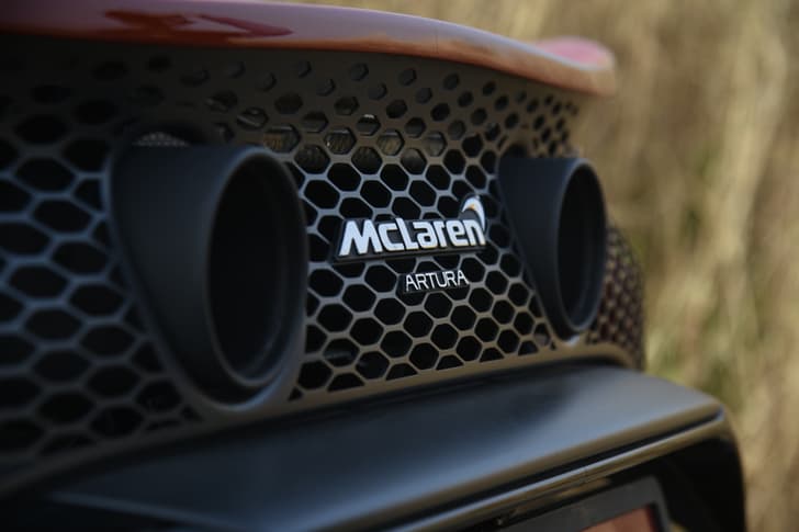 Mclaren Artura Front Logo